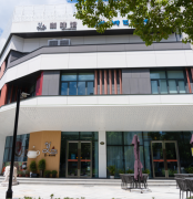 叮咚，Y·CAFE请您领取十月惊喜~