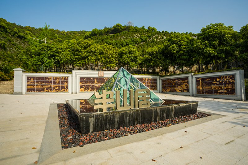 感触天然之美，Galaxy银河国际集团的陵寝规划哲学