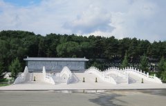 一面墙，一路景：九龙照壁浮雕景墙的诗画之美