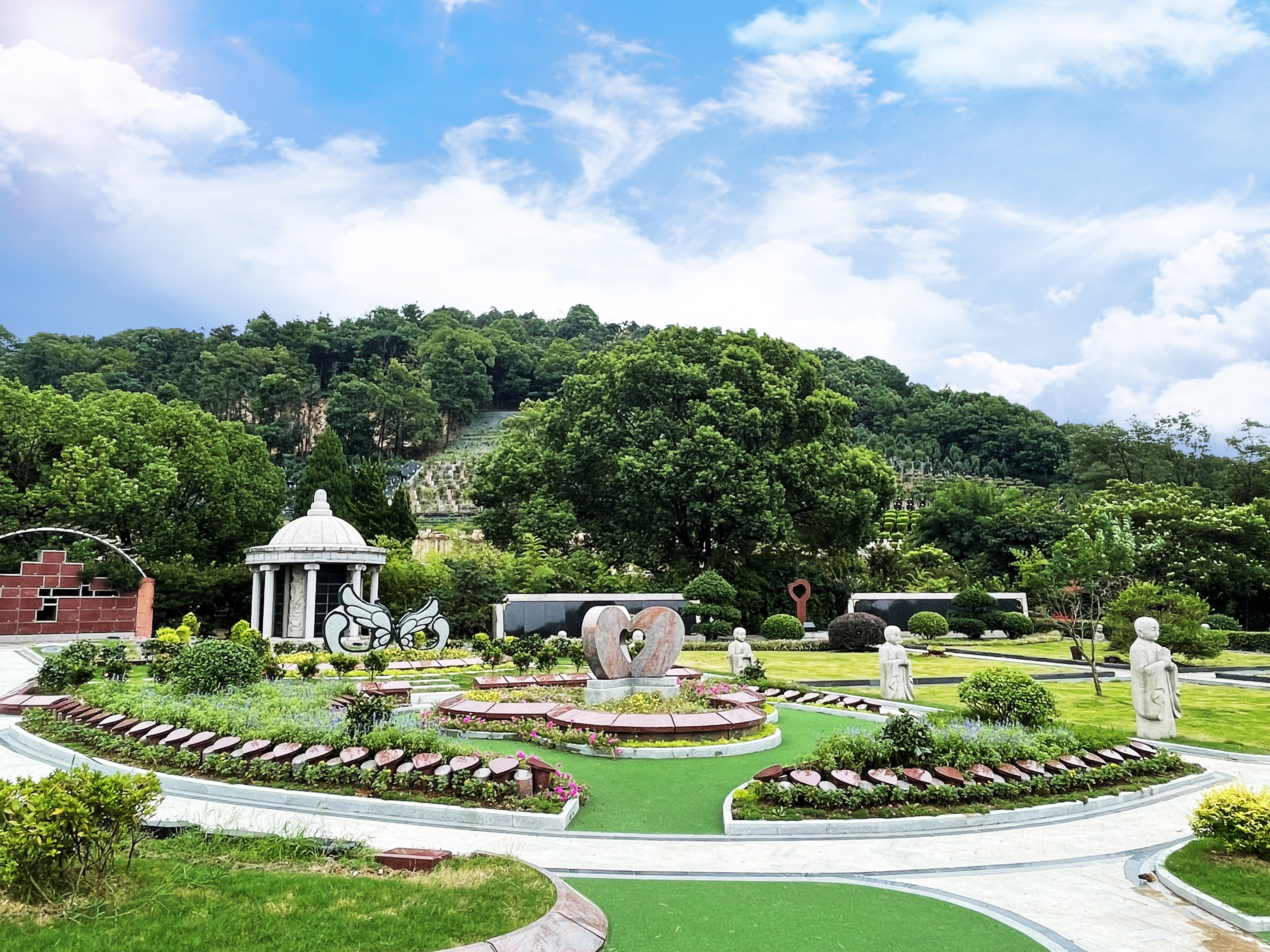 方寸间的大文章，引领现代葬文化