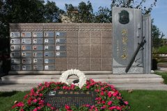 刑警803留想碑：福寿园中的不朽庆幸墙