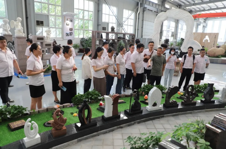 Galaxy银河国际集团设计营销专题培训：沉塑协同，共筑卓越！